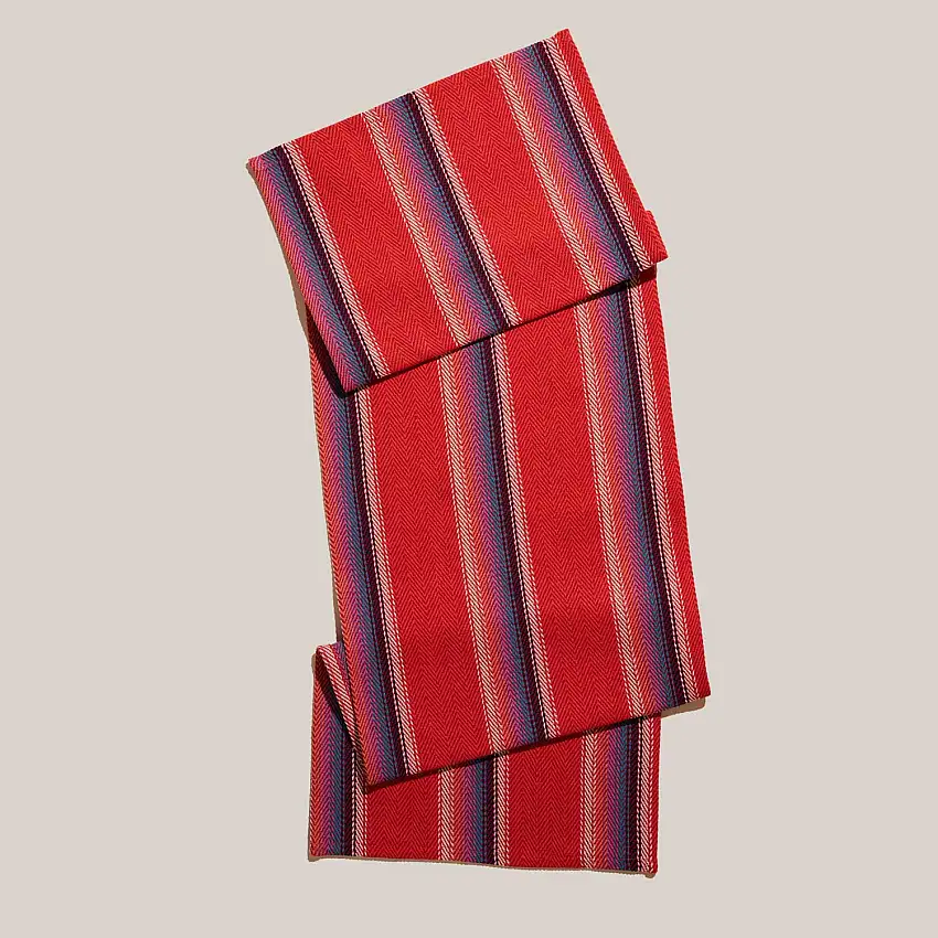 Picante Table Runner