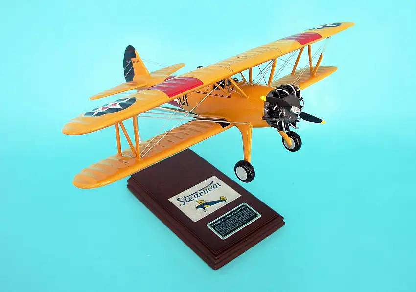 Executive Series SE002W Exec Ser Pt-17 N2S Yellow Peril 1/22 (Apt17Nts)