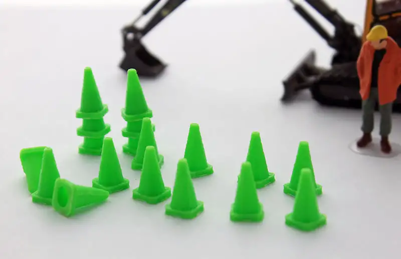 3D To Scale 50-110-LG 1/50 Scale Traffic Cones - 18 Pack Lime Green