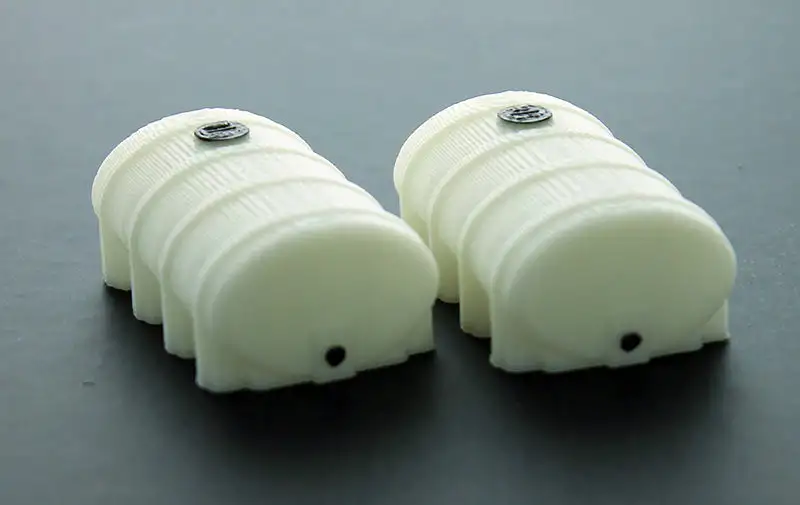 3D To Scale 87-322-WT 1/87 – Elliptical Leg Tank 2000gal White Diorama