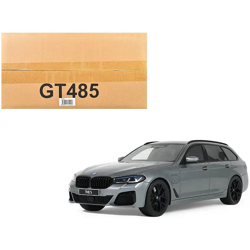 2023 BMW 530E XDrive M Silver Metallic 1/18 Model Car by GT Spirit