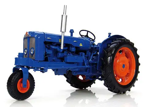 Universal Hobbies 2887 1/16 Scale Fordson Super Major Tricycle Row Crop Tractor Narrow