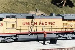 American Limited Models 5200 HO Scale Snyder Diesel Fuel Crane - Kit -- pkg(2)