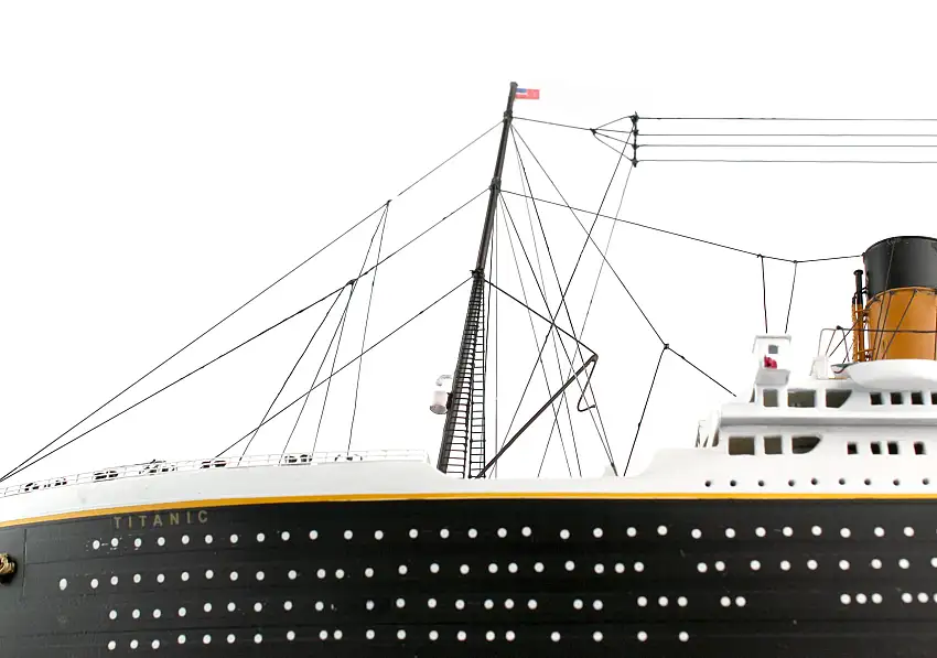 Executive Series SCMCS012 Exec Ser Titanic 1/350 (Mbotitt)