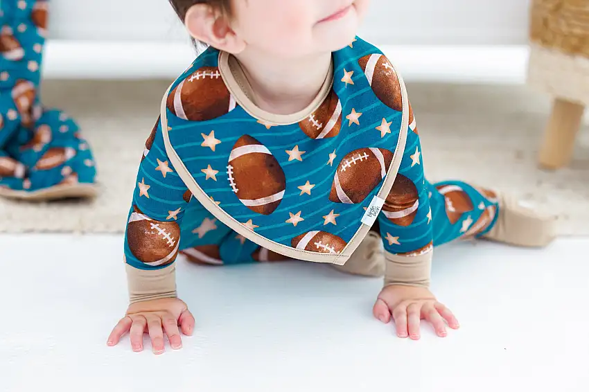 Wilson Bandana Bib Set