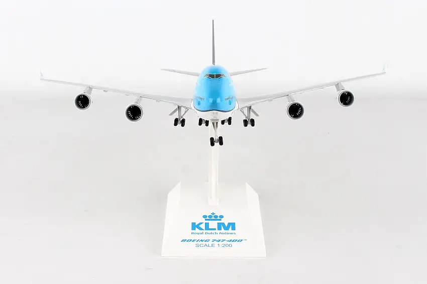 Skymarks SKR940 Skymarks Klm 747-400 1/200 W/Gear New Livery