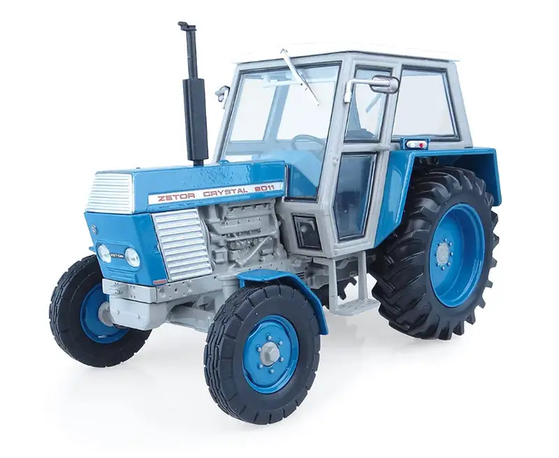 Universal Hobbies 5246 1/32 Scale Zetor 8011 2Wd Tractor