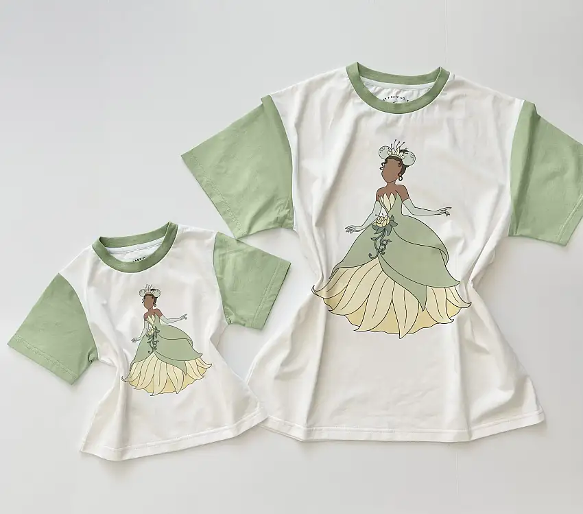 Frog Princess Princess Adult Relaxed Fit T-shirt