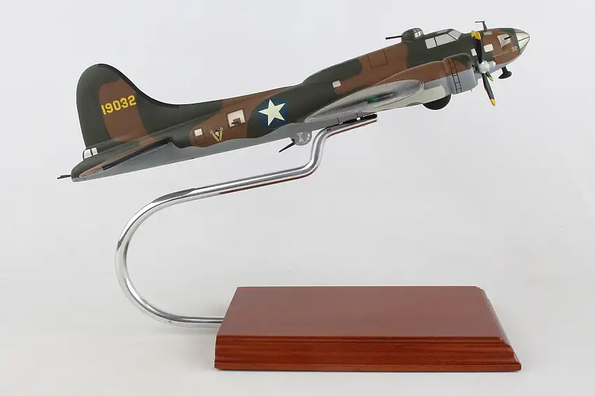 Executive Series SE0041W Exec Ser B-17 1/62 My Gal Sal