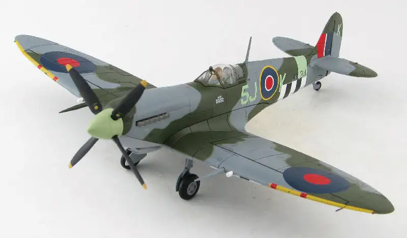 Hobby Master HA8320 1/48 Scale Spitfire Mk.IXc - Sqn. Ldr. Johnny Plagis 126