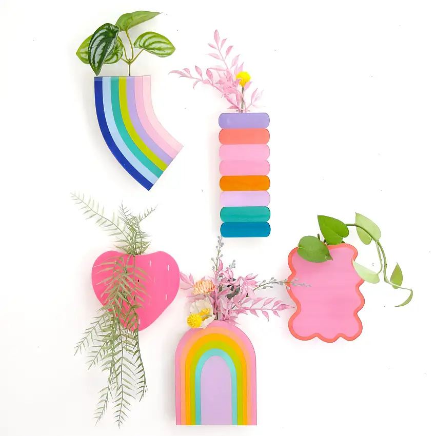 Patterned Hanging Propagation Planters And Bud Vases