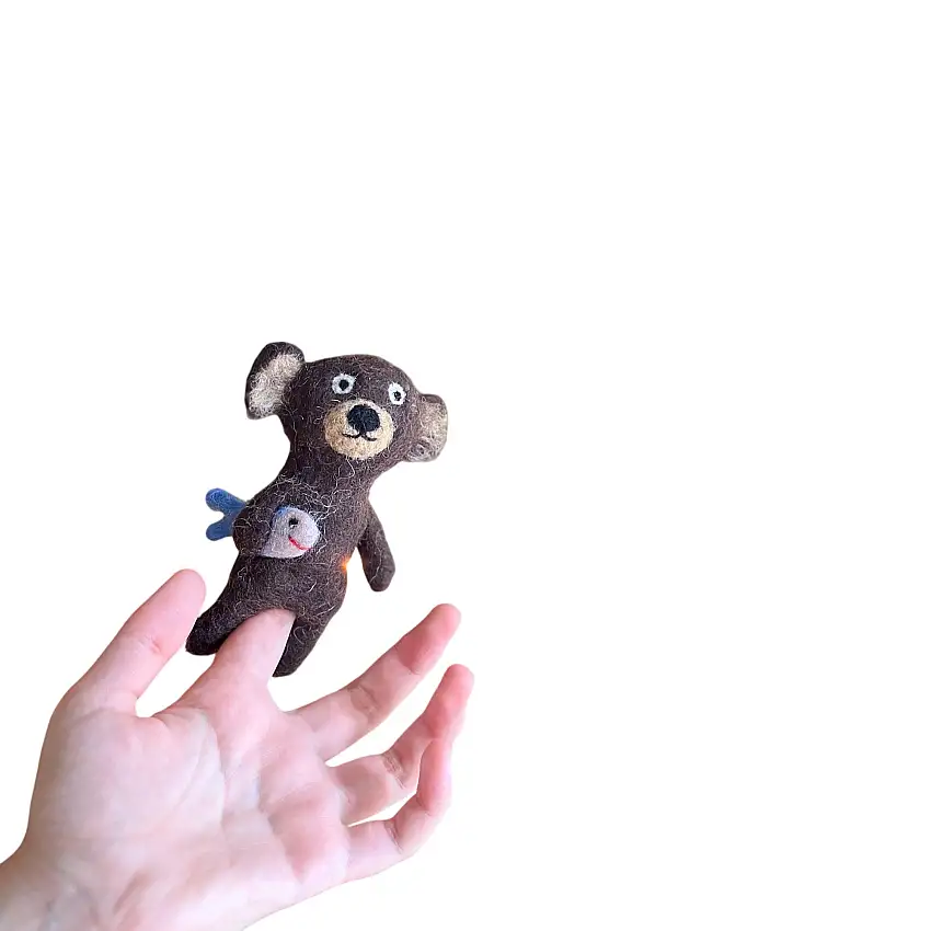 Felt Finger Puppet - Brown Bear Holding Fish