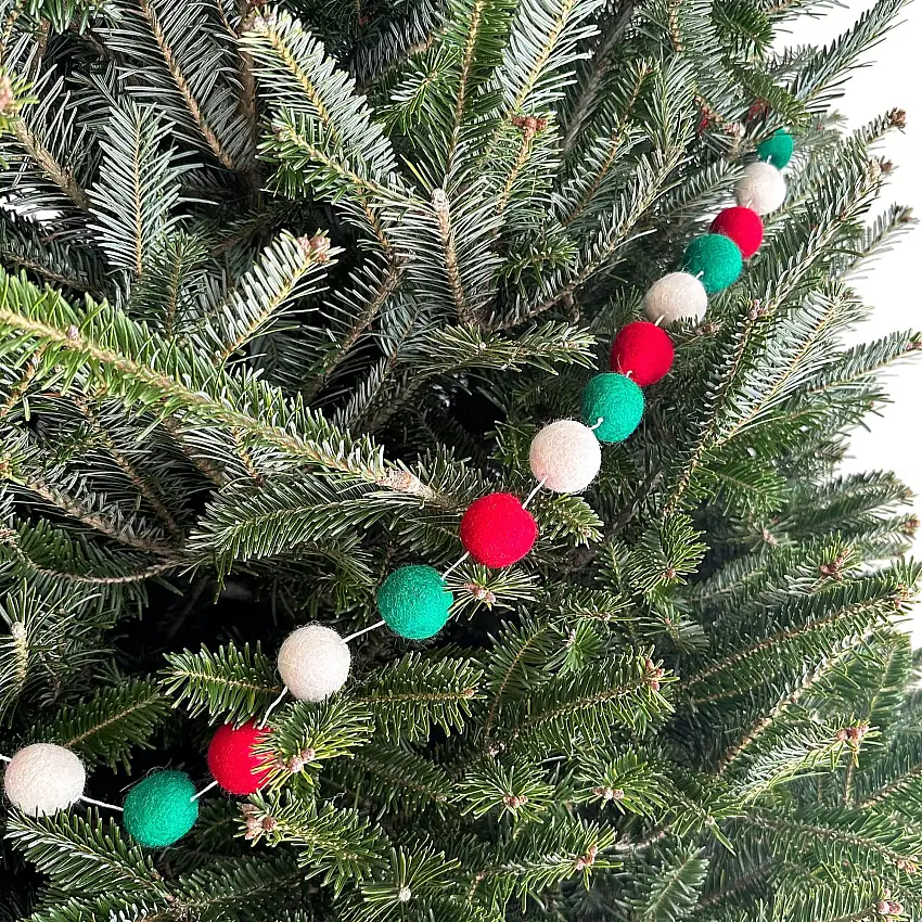 Felt Christmas Pompom Ball Garland