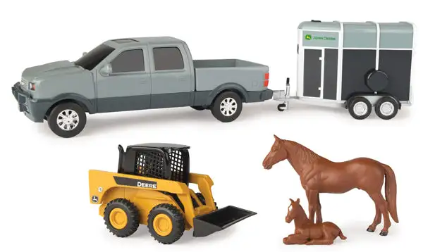 Ertl 46350CP 1/32 Scale John Deere Animal Hauling Playset Playset Includes: Pickup