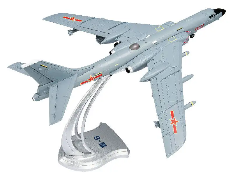 Air Force 1 167 1/72 Scale H-6K - Chinese Air Force
