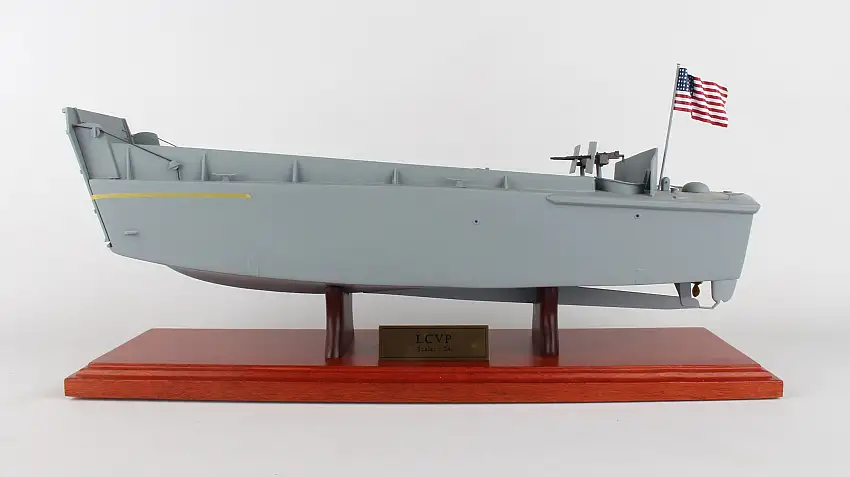 Executive Series SCMCS013 Exec Ser Lcvp - Landing Craft Vehicle Personnel 1/24 (Mblcvp