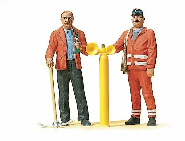 Preiser 45005 G Scale People Working -- Modern Track Workers