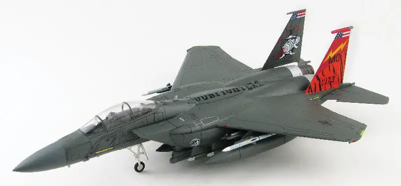 Hobby Master HA4523 1/72 Scale F-15E Strike Eagle - 389Th Fighter Squadron Mountain