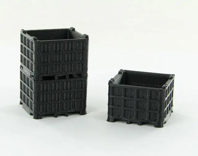 3D To Scale 50-252-BK 1/50 – Plastic Bin Pallets 3pk Black Scene Detail