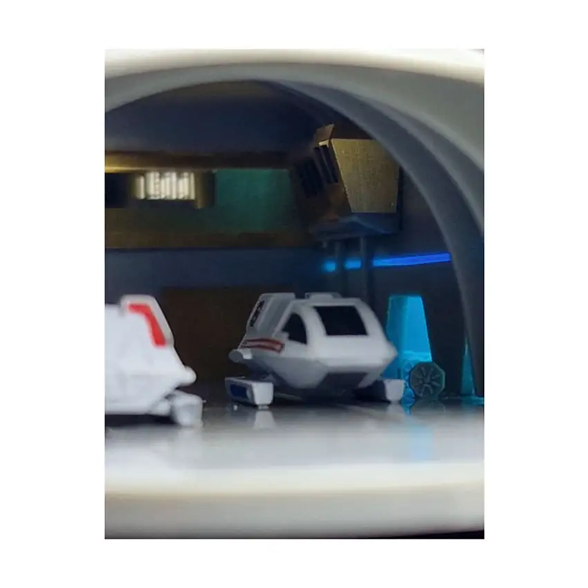 U.S.S. Enterprise NCC-1701-A, Hanger Bay w/Equipment FRUITPack