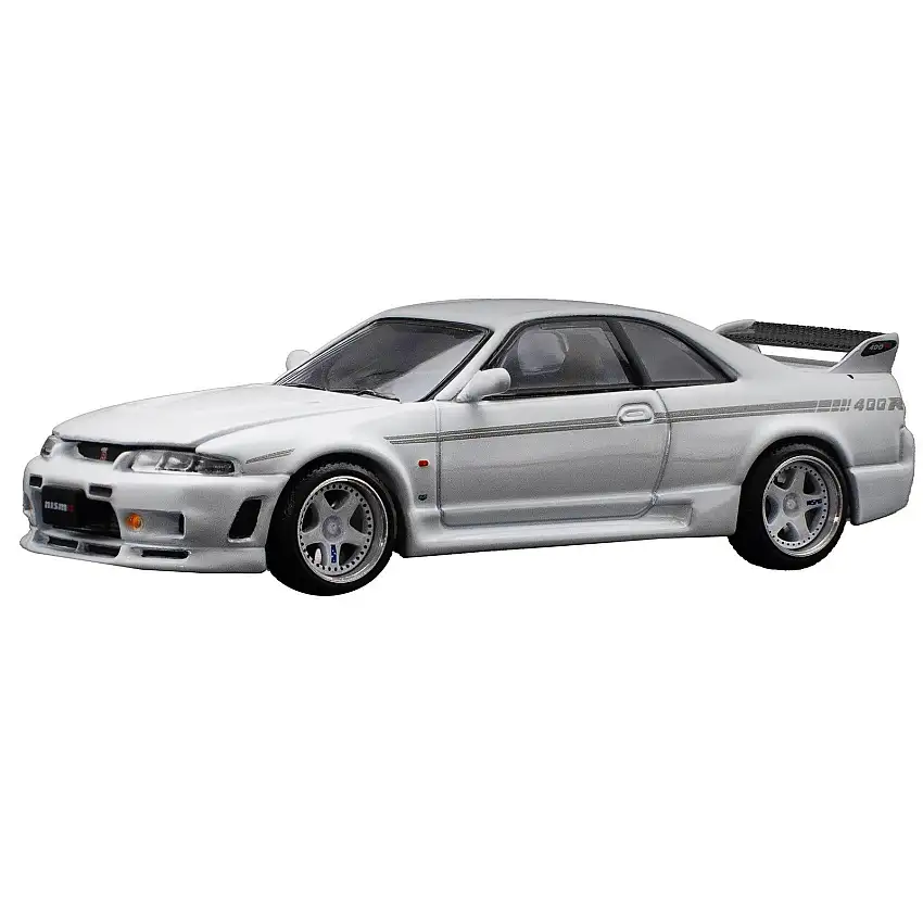 GTR Nismo 400R RHD (Right Hand Drive) White 1/64 Diecast Model Car by Pop Race