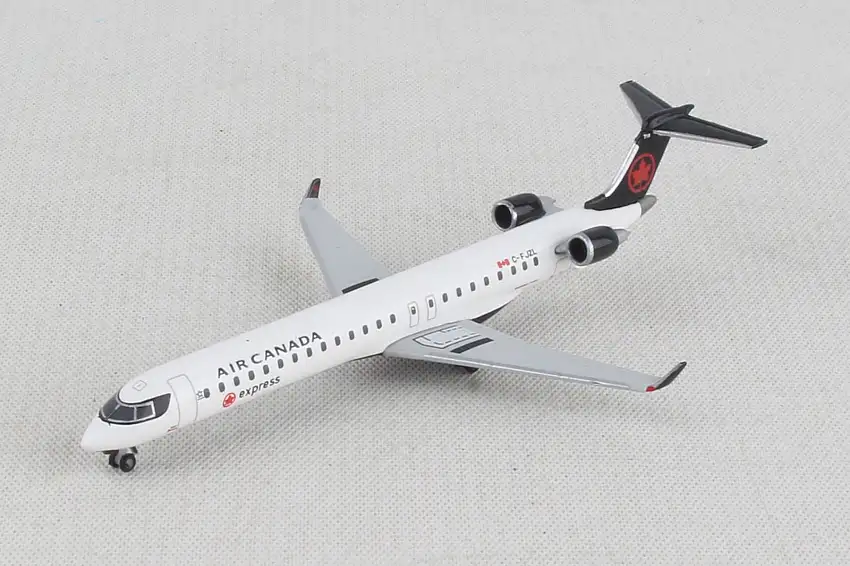 Herpa Wings HE533164 Air Canada Express Crj900 1/500