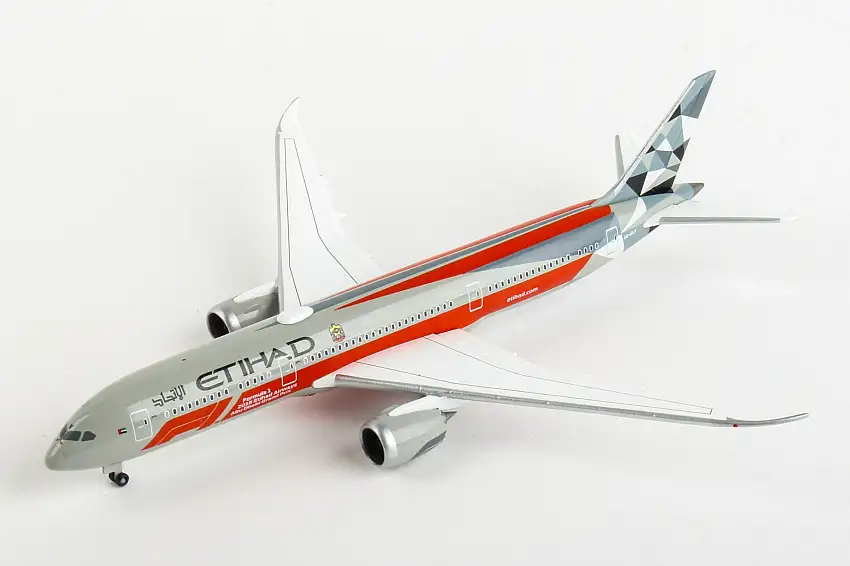 Herpa Wings HE533263 Etihad 787-9 1/500 Abu Dhabi Grand Prix