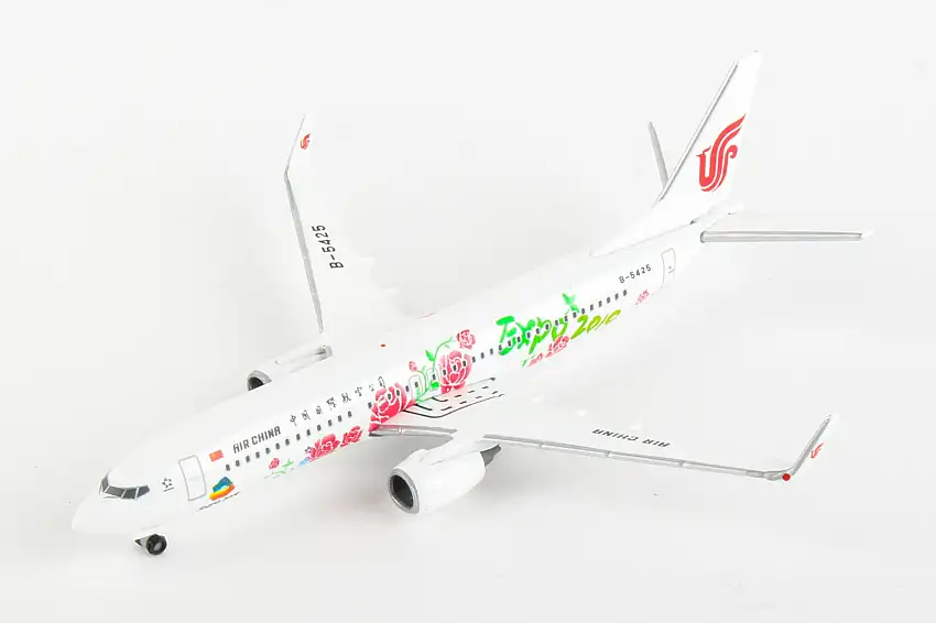Herpa Wings HE533294 Air China 737-800 1/500 Beijing Expo 2019