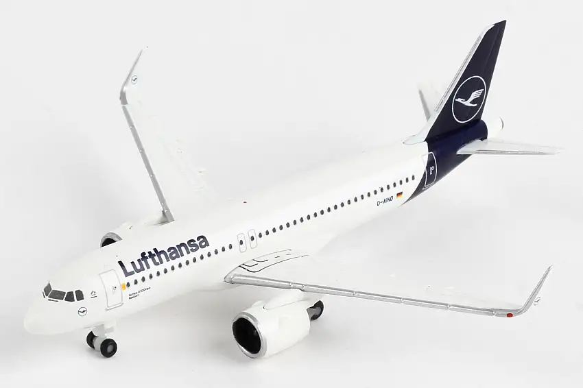 Herpa Wings HE533386 Lufthansa A320Neo 1/500 New Livery