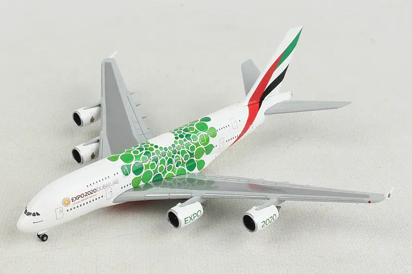Herpa Wings HE533522 Emirates A380 1/500 2020 Dubai Sustainability