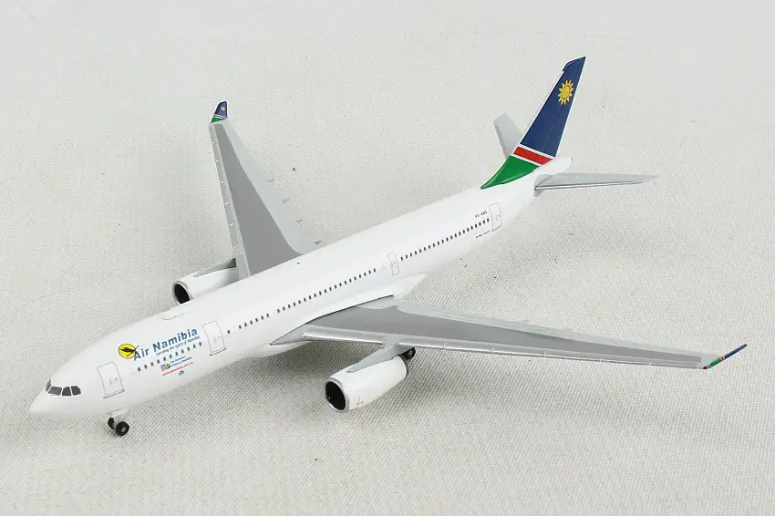 Herpa Wings HE533683 Air Namibia A330-200 1/500
