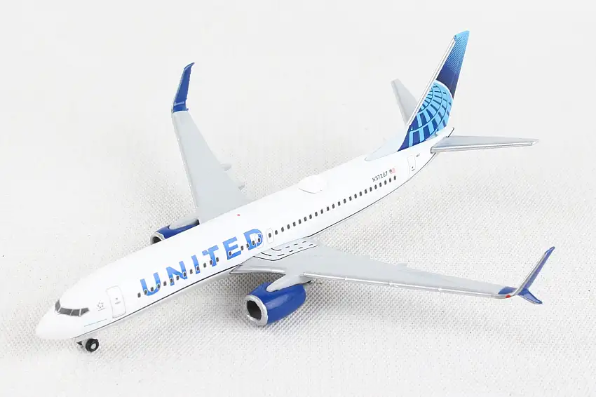 Herpa Wings HE533744 United 737-800 1/500 New 2019 Livery