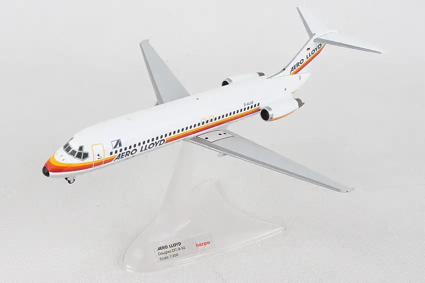 Herpa Wings HE571012 Aero Lloyd Dc-9-30 1/200