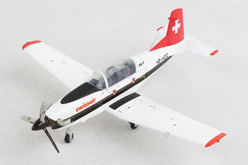 Herpa Wings HE580656 Swissair Pc7 1/200 Turbo Trainer