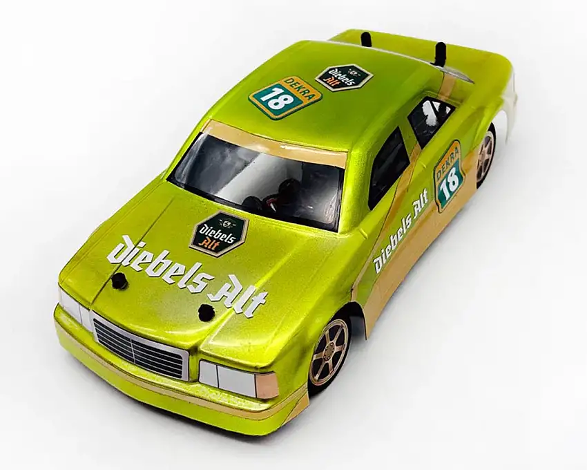 HackFab 1/18 Benz 190-E Micro-B Conversion Body (Clear) (150mm Wheelbase)