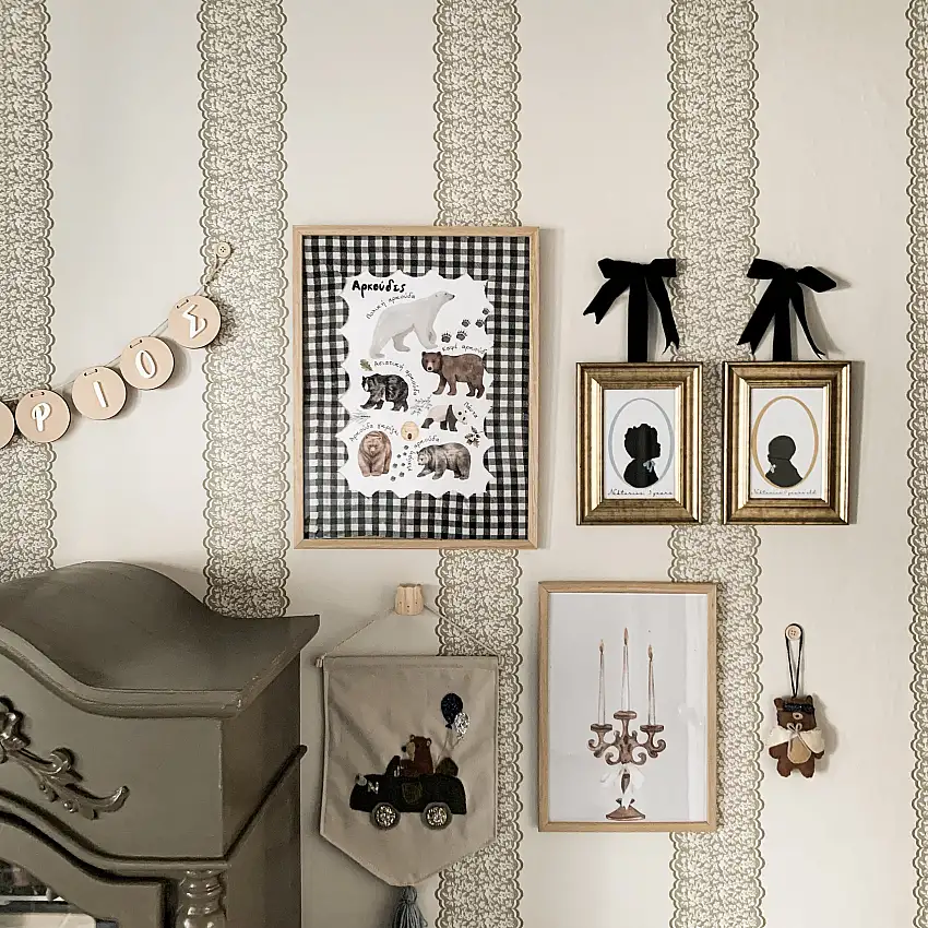 Clara Wallpaper By Ali Anni