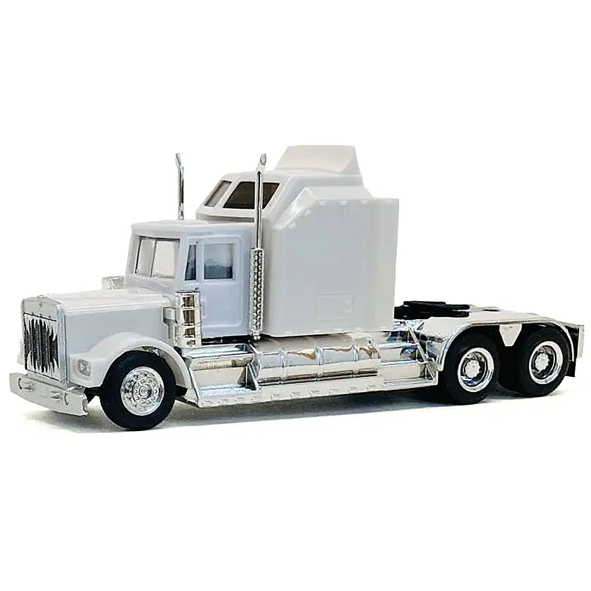 Kenworth W900 with Extra Large Sleeper White 1/87 (HO) Plastic Model Car by Promotex