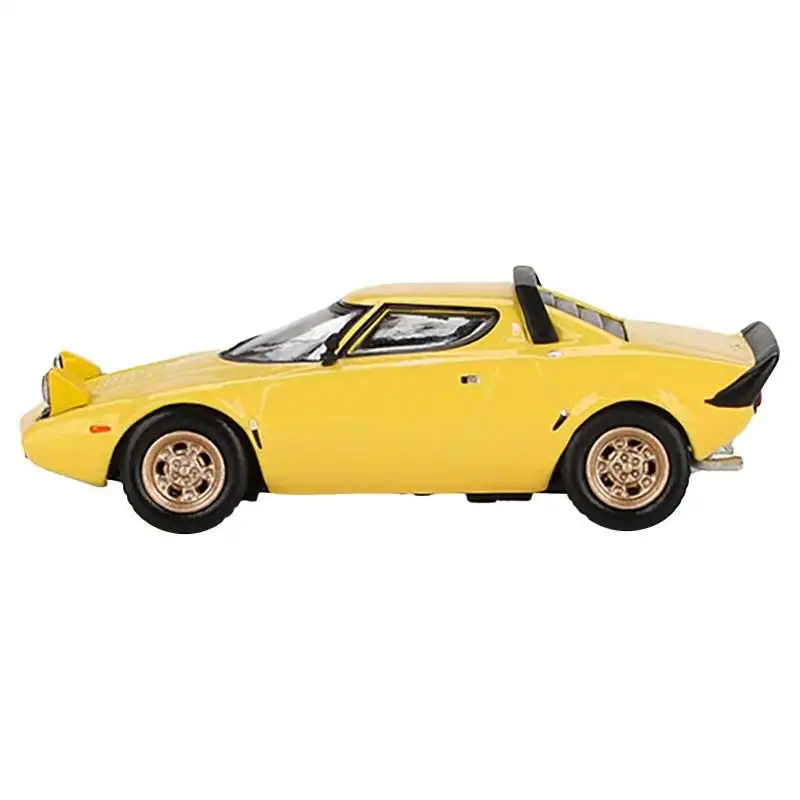 Lancia Stratos HF Stradale Giallo Fly Yellow Limited Edition to 1440 pieces Worldwide 1/64 Diecast Model Car by Mini GT