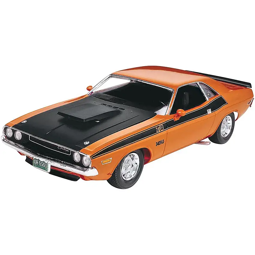 Level 4 Model Kit 1970 Dodge Challenger T/A "Streetburner" 2-in-1 Kit 1/24 Scale Model by Revell