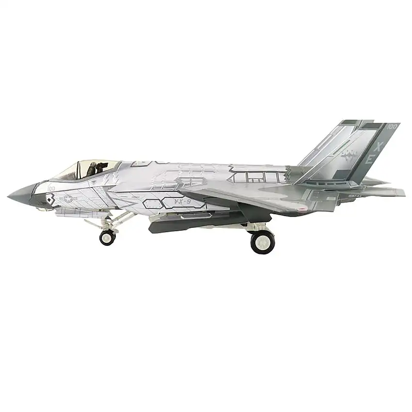 Lockheed Martin F-35C Lightning II Aircraft "Mirror Coating XE-100/168733" (2022) United States Navy "Air Power Series" 1/72 Diecast Model by Hobby Master