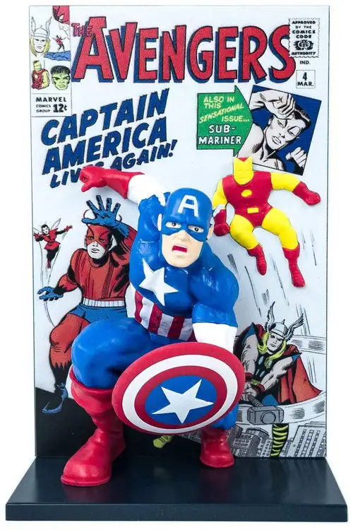 Marvel The Avengers Captain America 3D Comic Standee