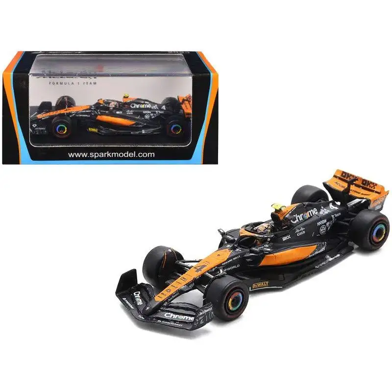 McLaren MCL60 #4 Lando Norris "Chrome" Formula One F1 "Las Vegas GP" (2023) 1/64 Diecast Model Car by Spark