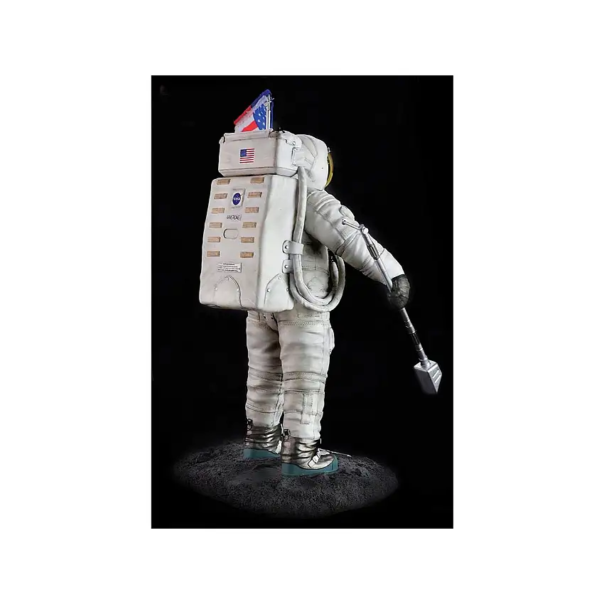 Neil Armstrong "Apollo 11 Commander - First Man On the Moon" Polyresin Statue "Statue Series" 1/8 Scale Model by Hobby Master