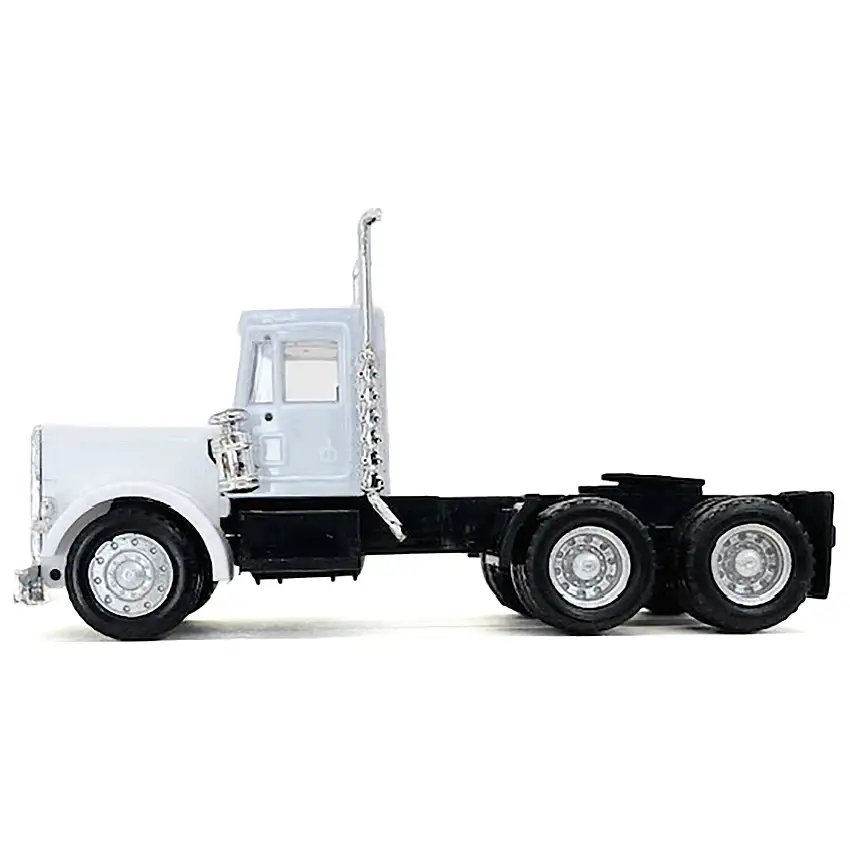 Peterbilt Short Day Cab White 1/87 (HO) Plastic Model Car by Promotex