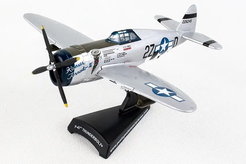 Planes PS5359-4 P-47 1/100 Kansas Tornado Ii