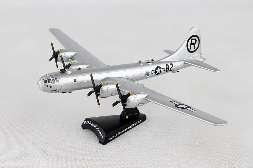 Planes PS5388 B-29 Usaf Superfortress 1/200 Enola Gay
