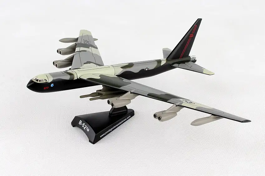 Planes PS5391 B-52 Usaf Stratofortress 1/300