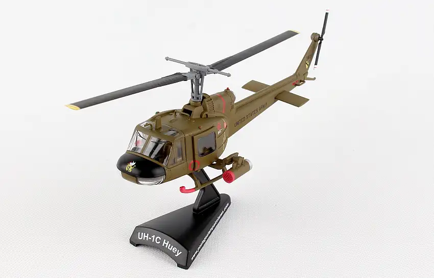Planes PS5601 Uh-1C Us Army Huey Gunship 1St Cavalry Divisio
