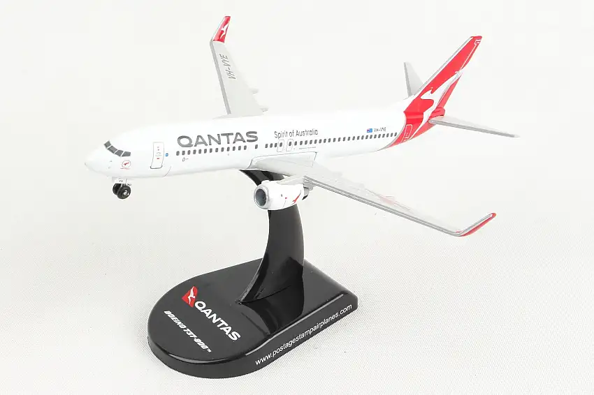 Planes PS5815-5 Qantas 737-800 1/300