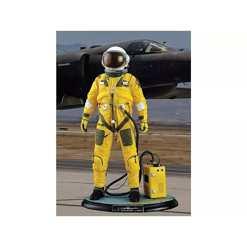 U-2 "Dragon Lady" Pilot Polyresin Statue "Statue Series" 1/8 Scale Model by Hobby Master